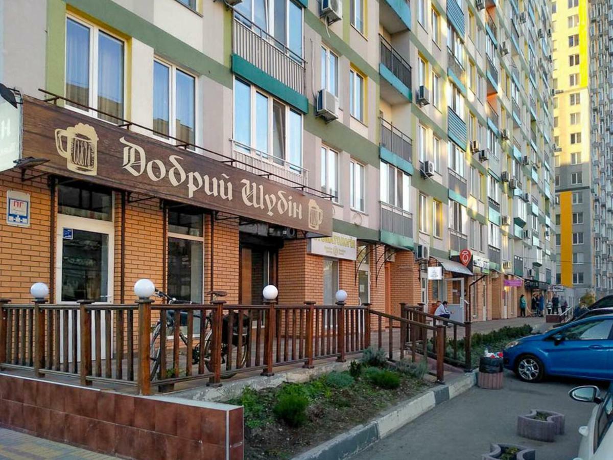 Grunvald Lux Lägenhet Kiev Exteriör bild
